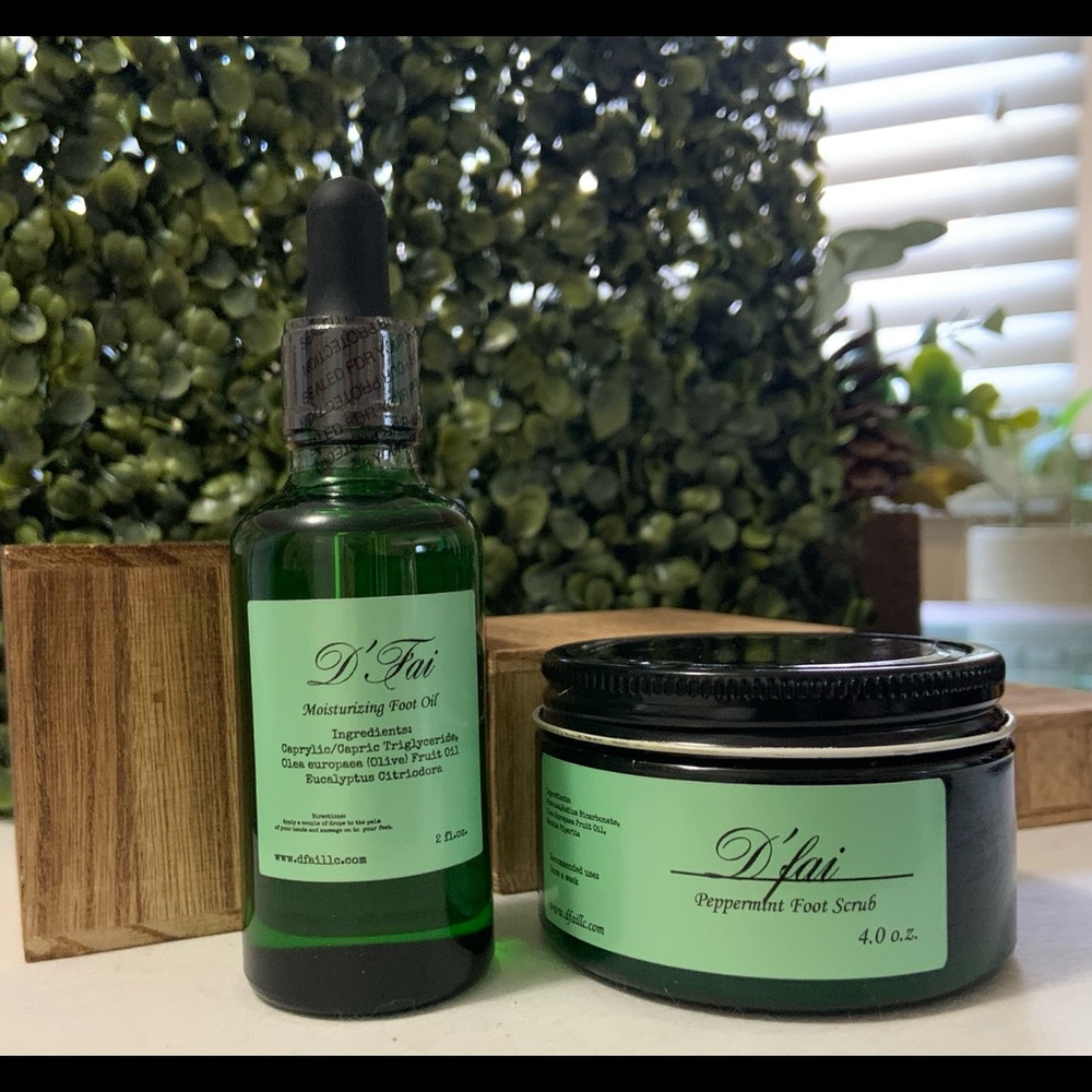 Foot Scrub & Moisturizing Oil